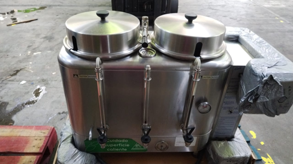 Mueble #7 Dispensador de bebidas 48.5 kg